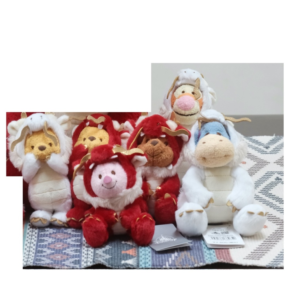 2024 Winnie the Pooh Disney Japan Year of the Dragon Small Plush & Keychain Set
